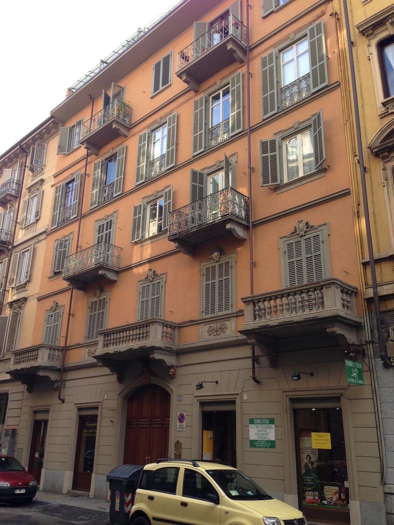 Pacifico Turin Studio Luaran gambar